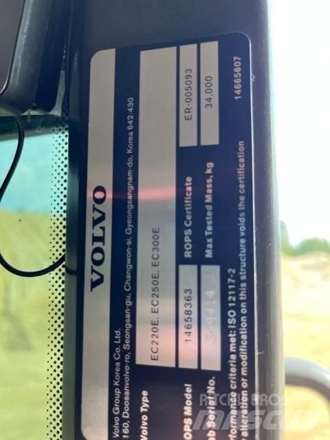 Volvo EC 300 EL حفارات زحافة