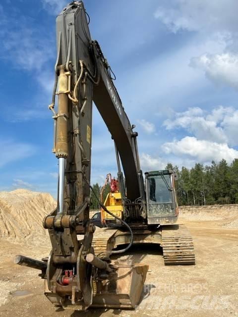 Volvo EC 300 EL حفارات زحافة