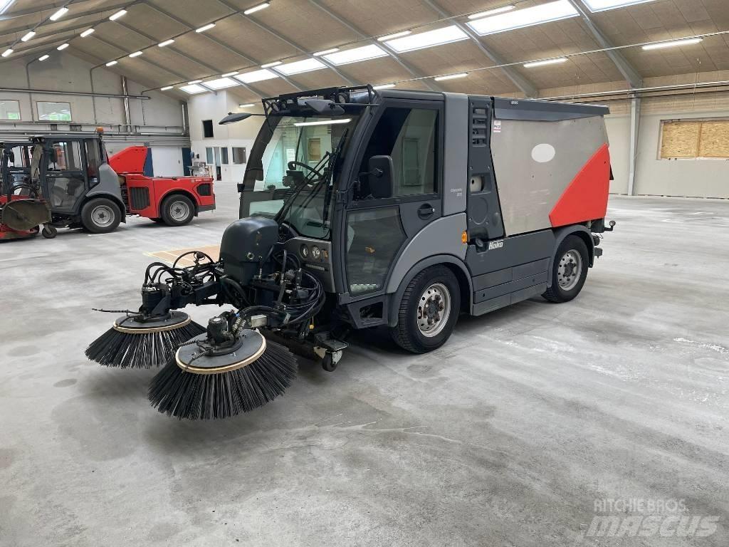 Hako Citymaster 2200 شاحنات كاسحة