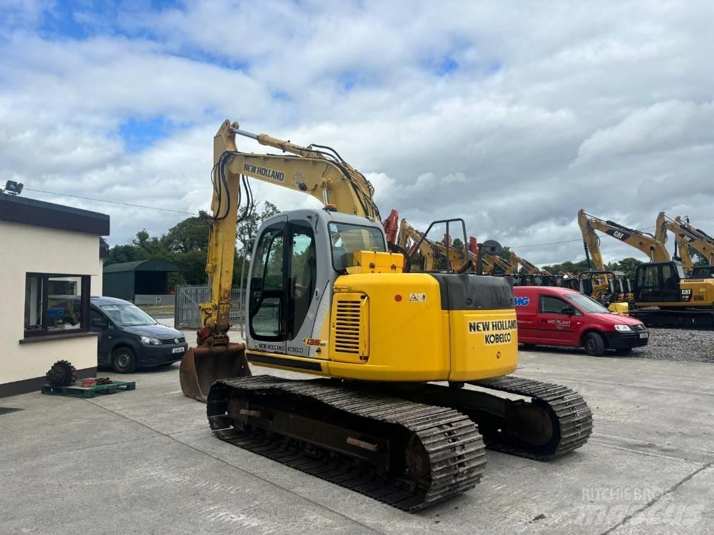 New Holland E 135 SR حفارات زحافة