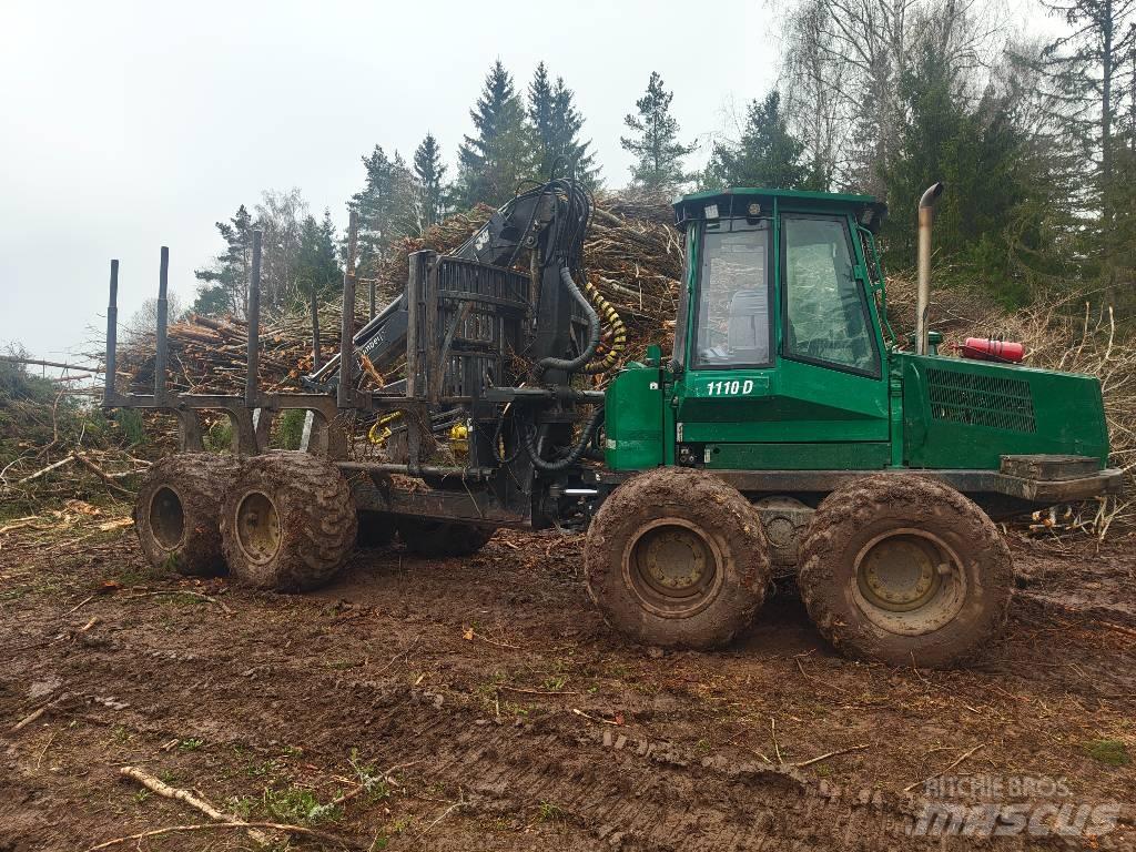 Timberjack 1110D شاحنات