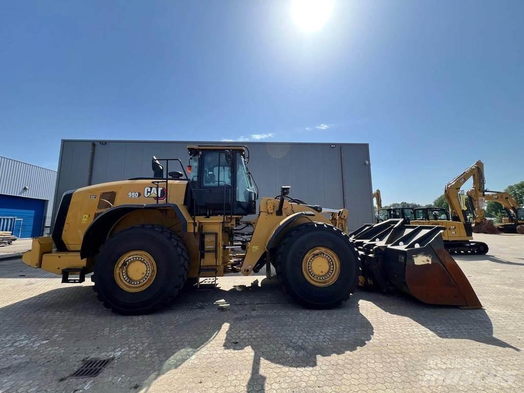 CAT 980-14A لوادر بعجل