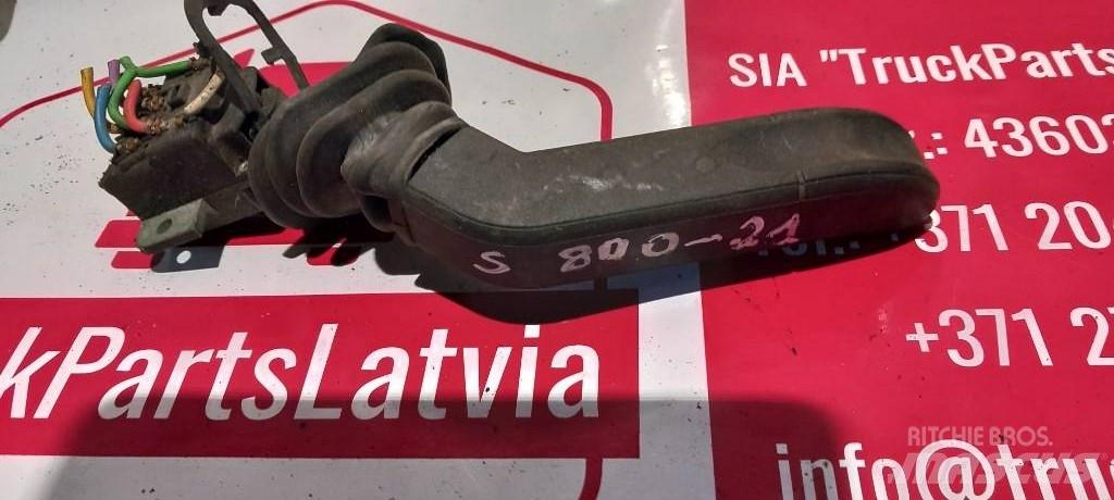 Scania R 420.  1372985 كابينة والداخلية