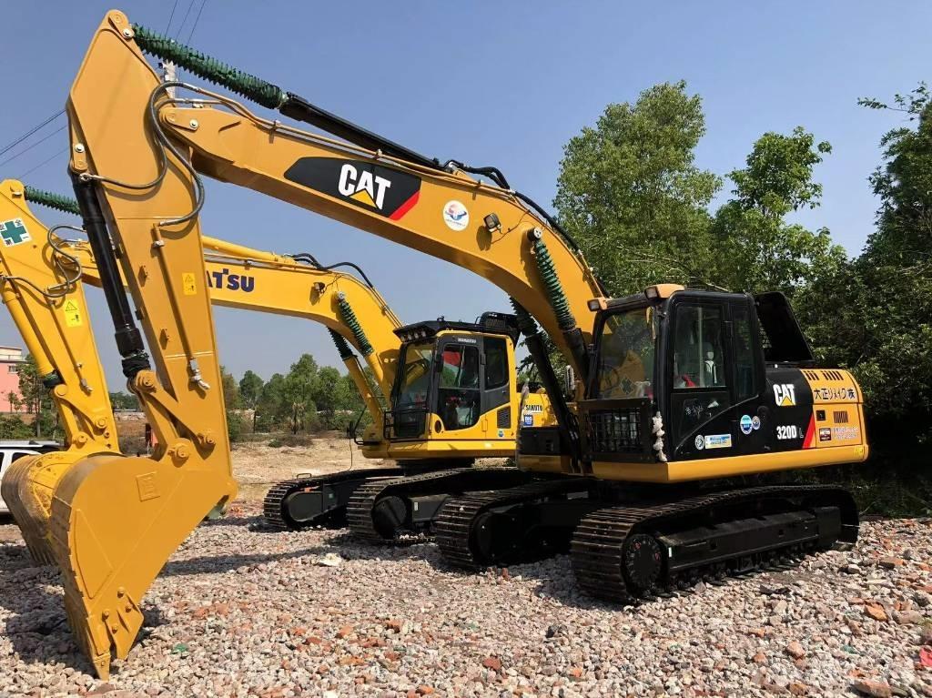 CAT 320D حفارات زحافة