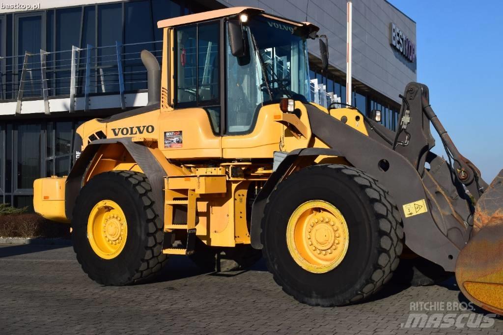 Volvo L 90 F لوادر بعجل