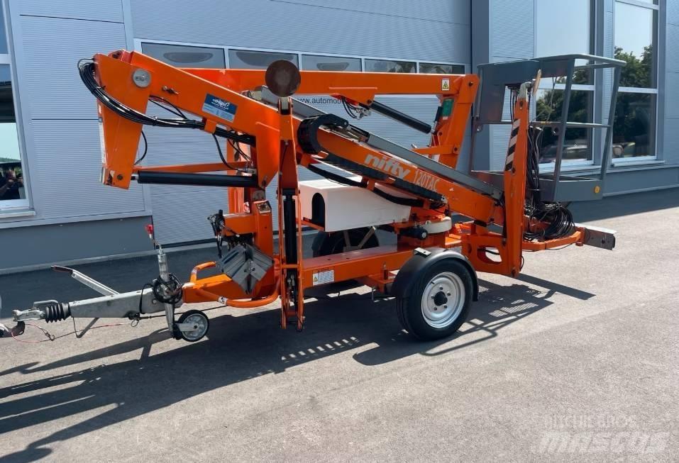 Niftylift 120 TAC المنصات الهوائية المثبتة على مقطورة