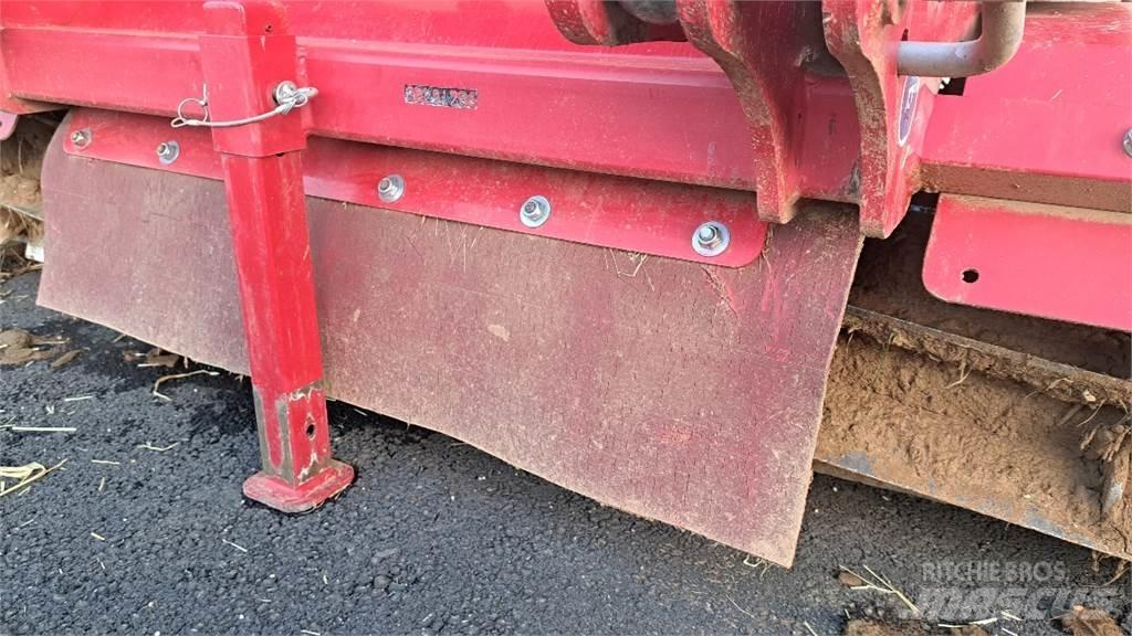 Horsch CULTRO 3 TC ماكينات زراعية أخرى