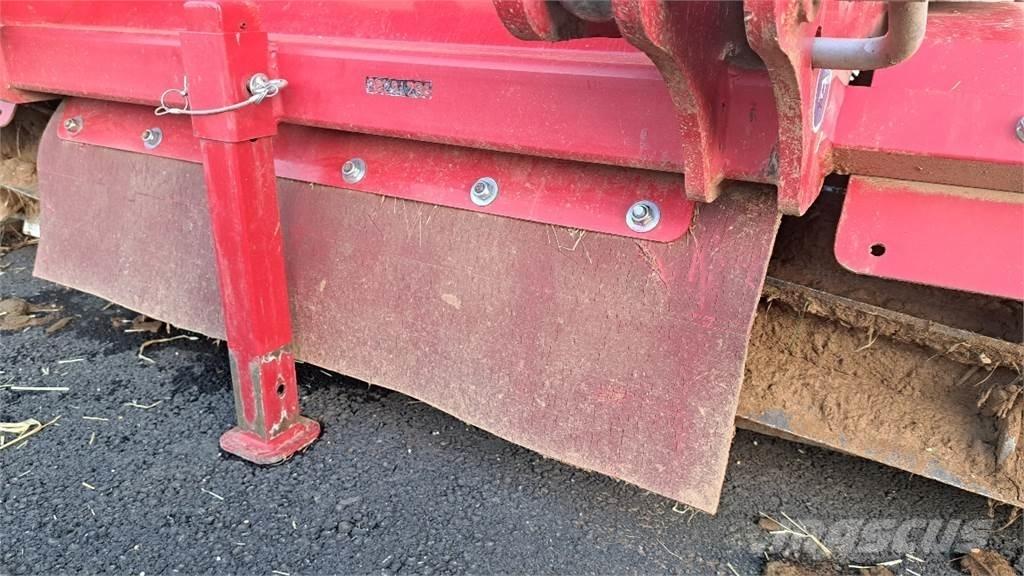 Horsch CULTRO 3 TC ماكينات زراعية أخرى