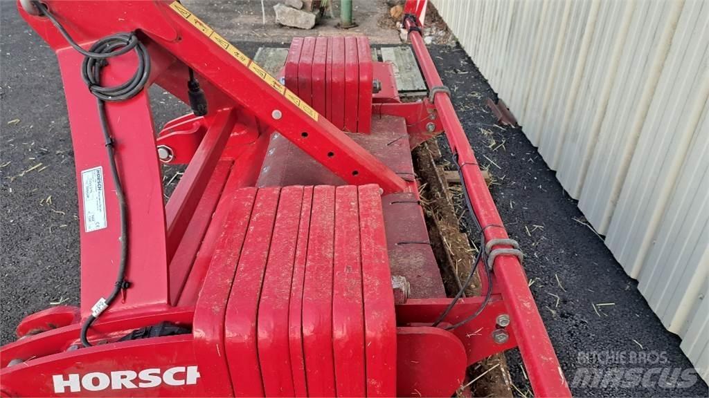 Horsch CULTRO 3 TC ماكينات زراعية أخرى