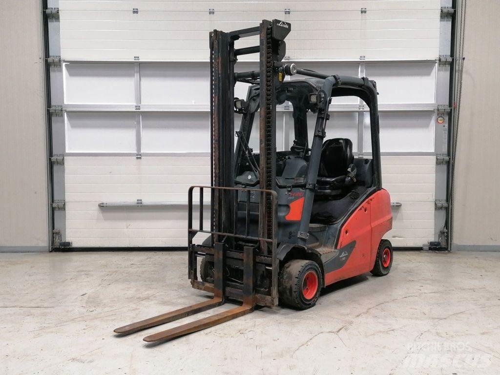 Linde H20D-01 شاحنات الديزل