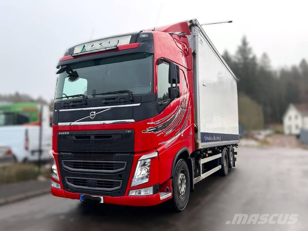 Volvo FH 62 TR شاحنات نقل ألواح الخشب