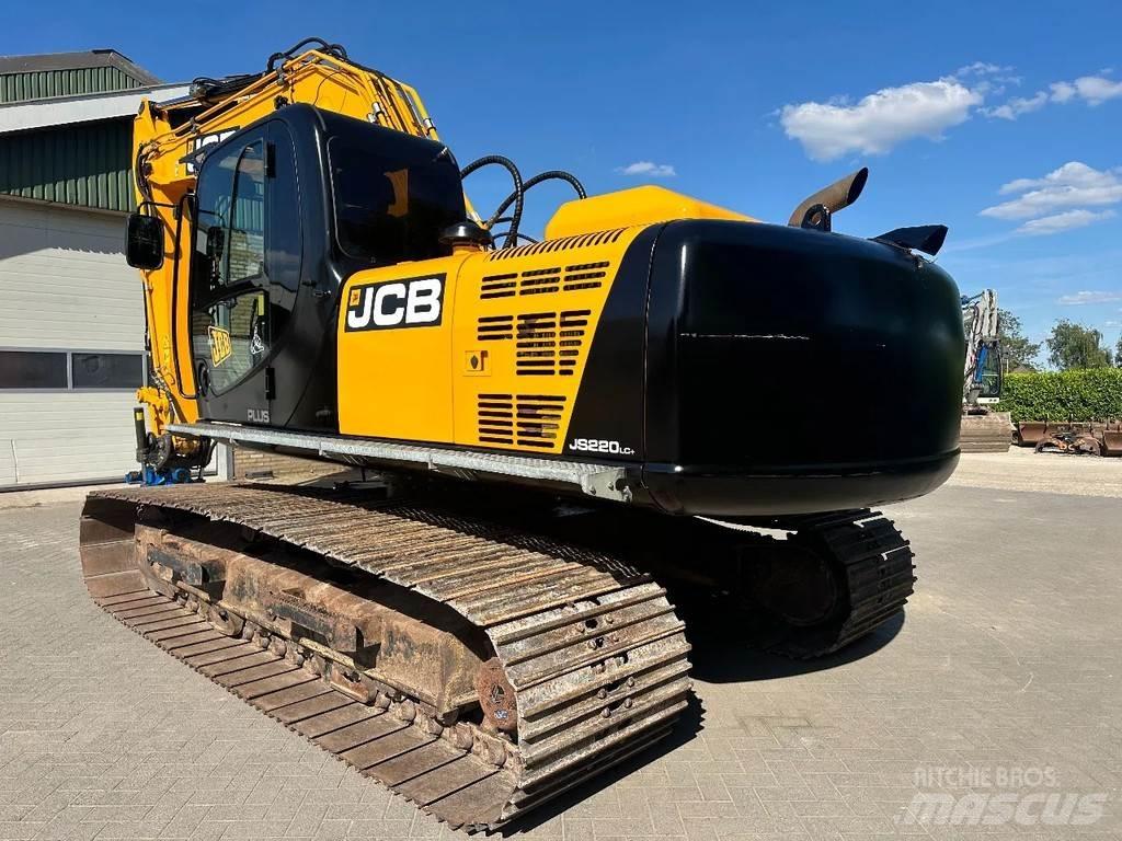 JCB JS220LC حفارات زحافة