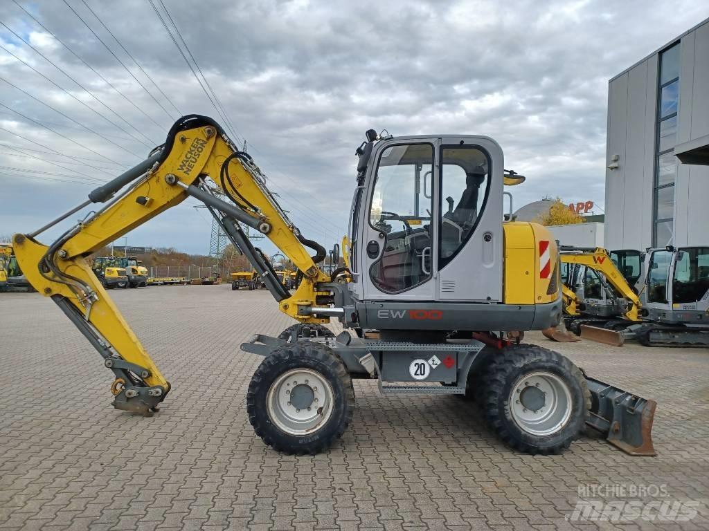 Wacker Neuson EW100 حفارات بعجل