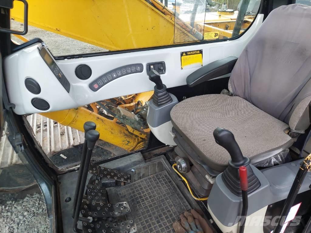 JCB JS 200L حفارات زحافة