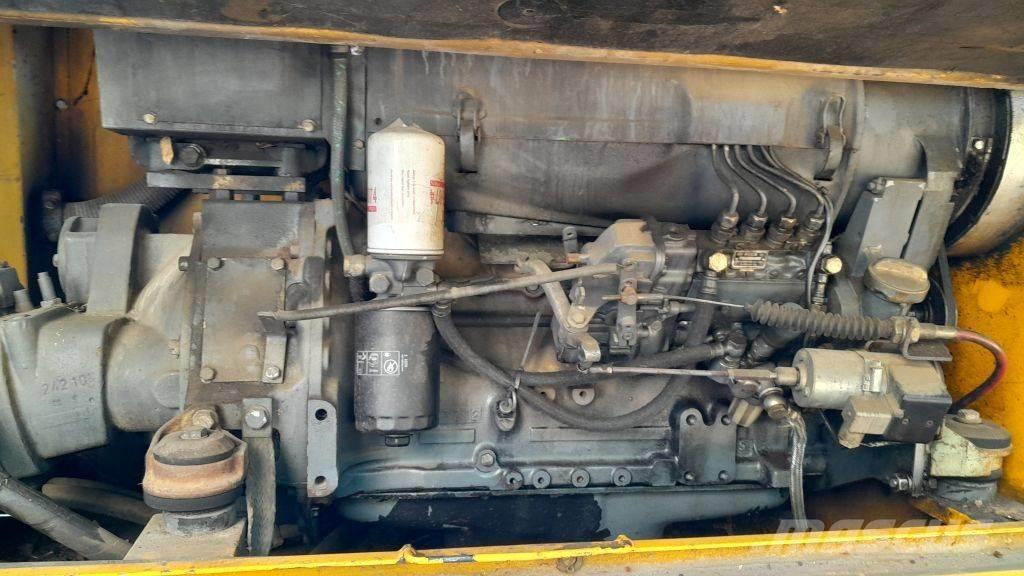 Sennebogen S612M رافعات الطرق الوعرة