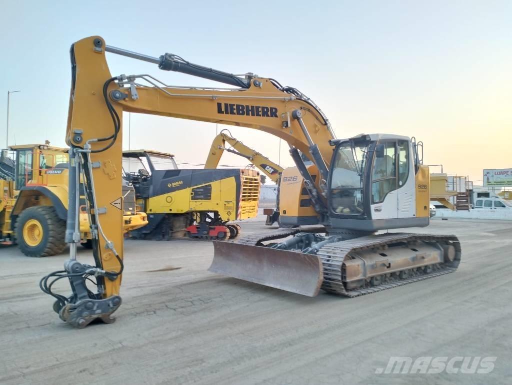 Liebherr R 926 KLC حفارات زحافة