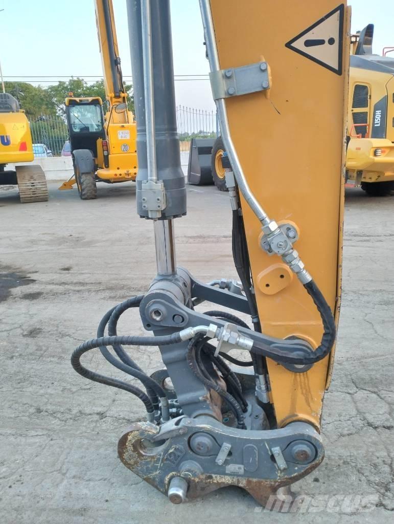 Liebherr R 926 KLC حفارات زحافة