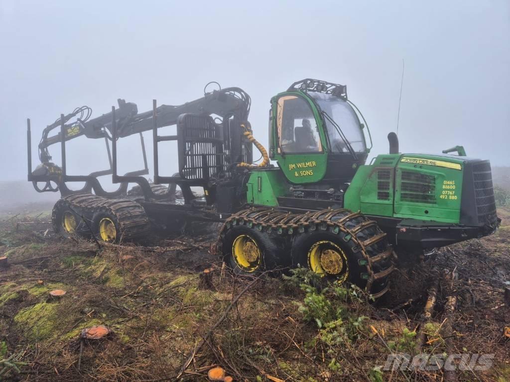 John Deere 1910 E شاحنات