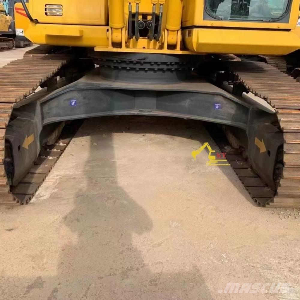 Komatsu PC 270 حفارات زحافة