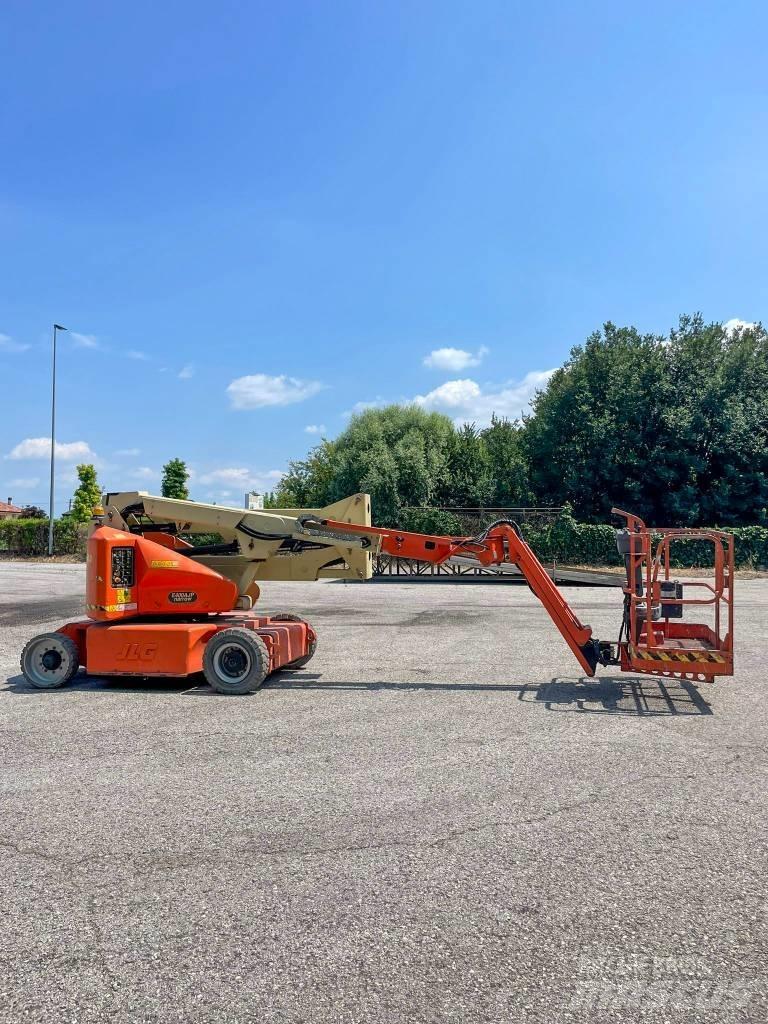 JLG E 400 AJP رافعات سلة مفصلية