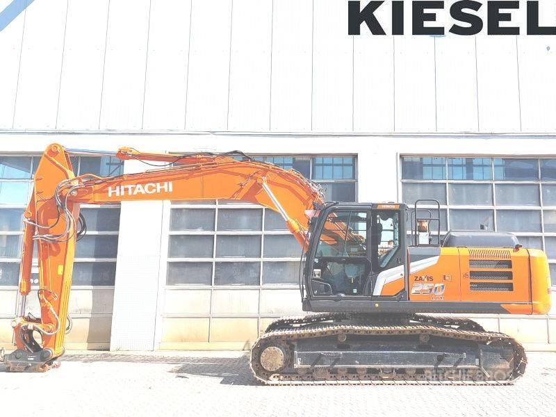 Hitachi ZX 250 LCN-7 حفارات زحافة