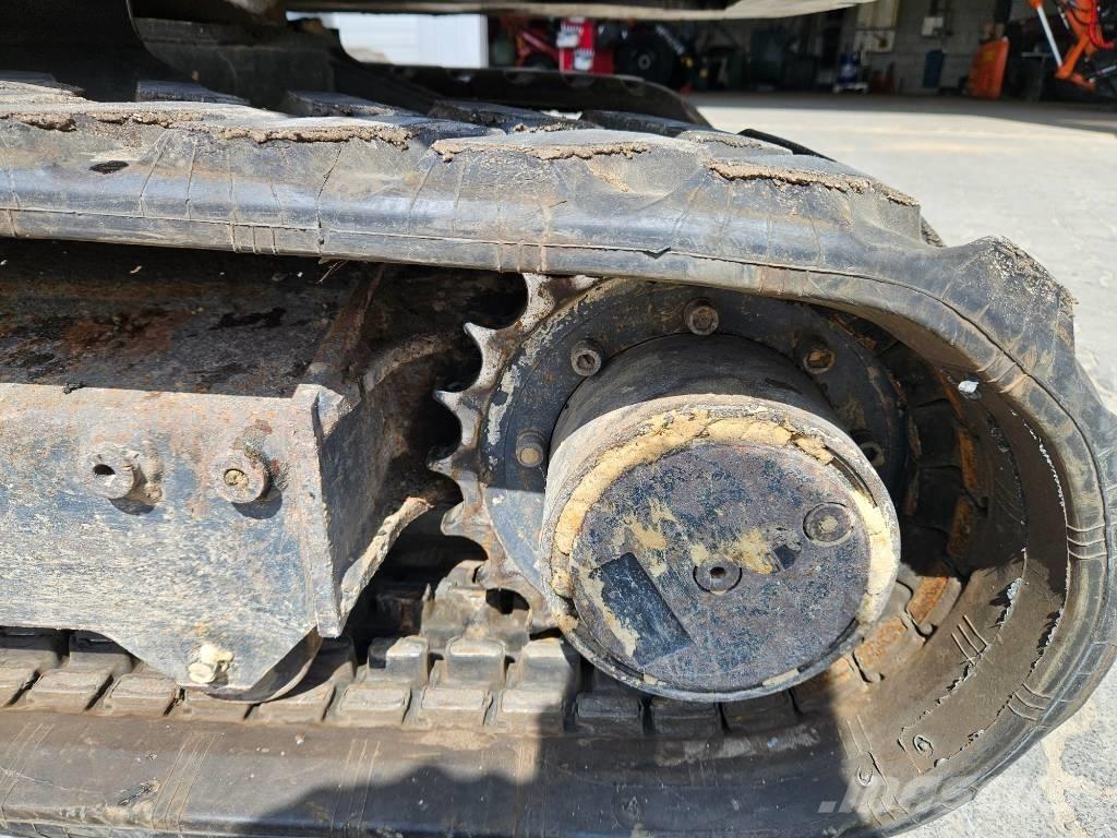 Kubota KX71-3 حفارات صغيرة أقل من 7 طن (حفارات صغيرة)