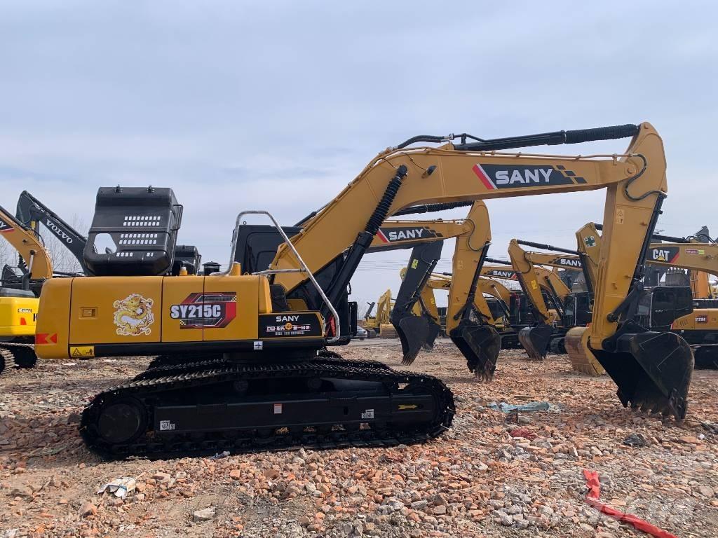 Sany SY 215 C حفارات زحافة