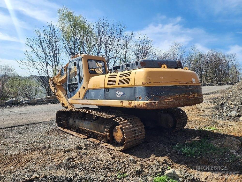LiuGong CLG 936 LC حفارات زحافة