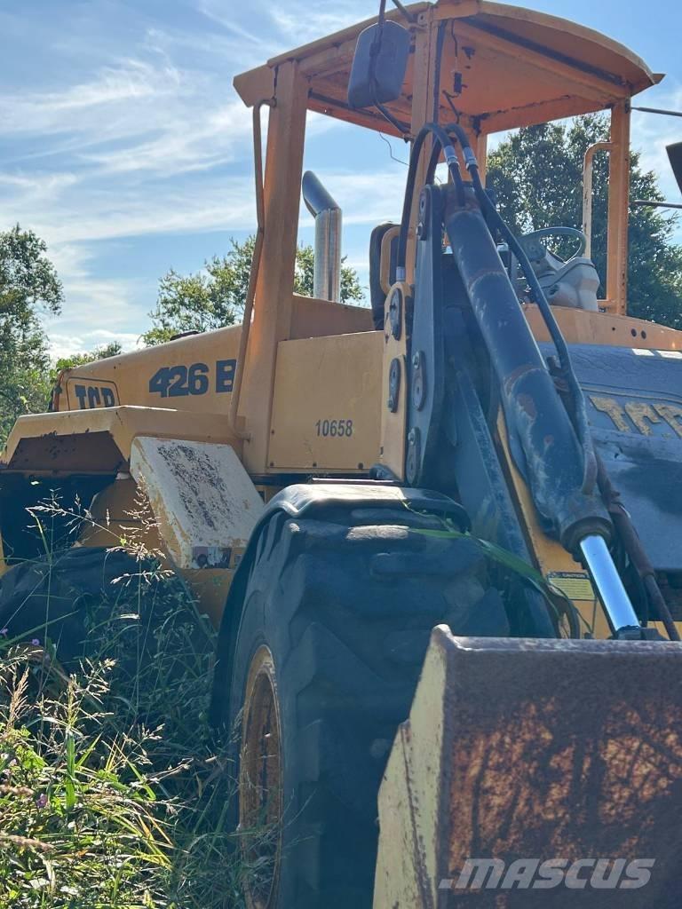 JCB 426 B لوادر بعجل