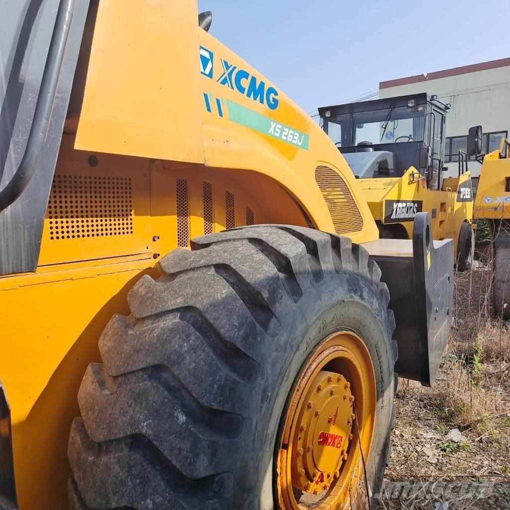 XCMG XS 263 J مداحل أحادية الأسطوانة