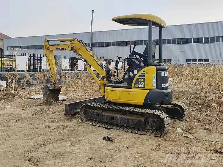 Komatsu PC 35 حفارات صغيرة أقل من 7 طن (حفارات صغيرة)