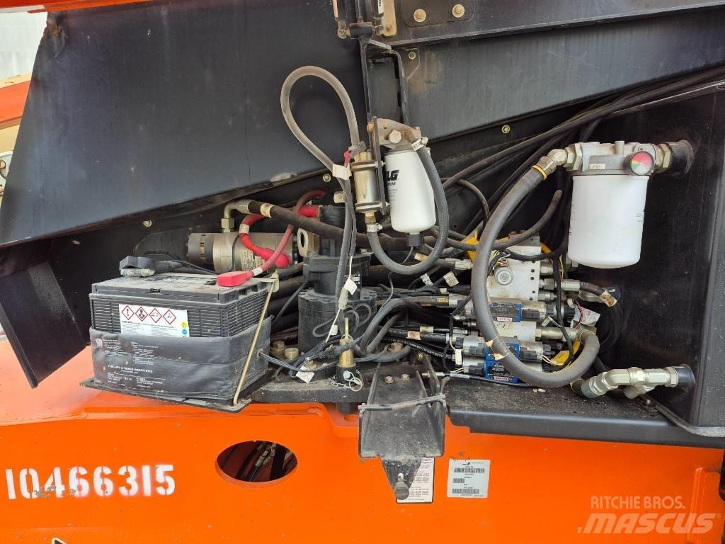 JLG 600 S رافعات سلة تلسكوبية