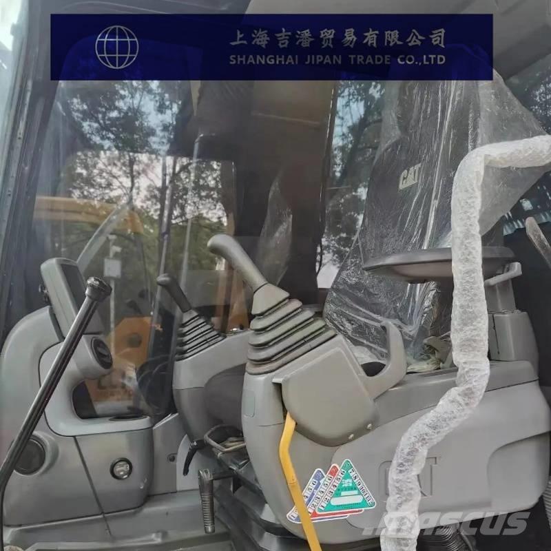 CAT 312 D حفارات زحافة