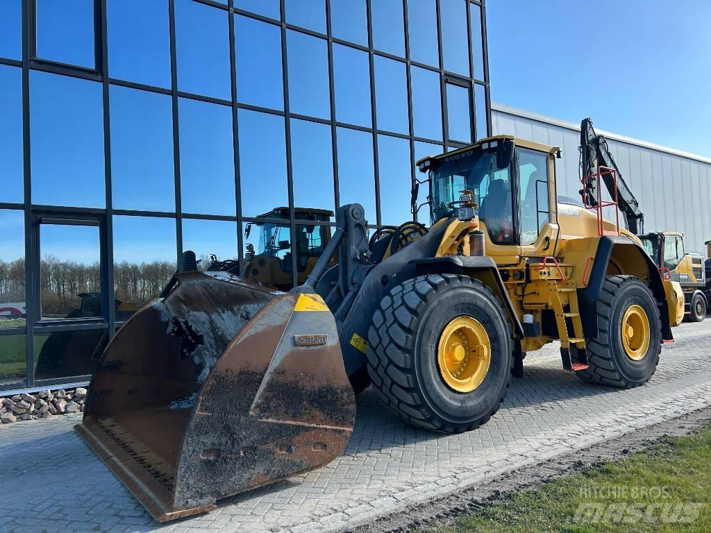 Volvo L 180 H لوادر بعجل