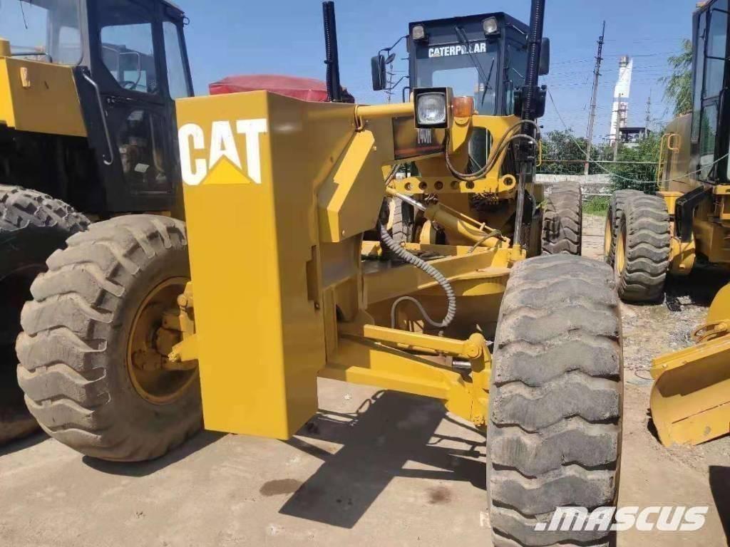 CAT 140 H معدات تمهيد الطرق