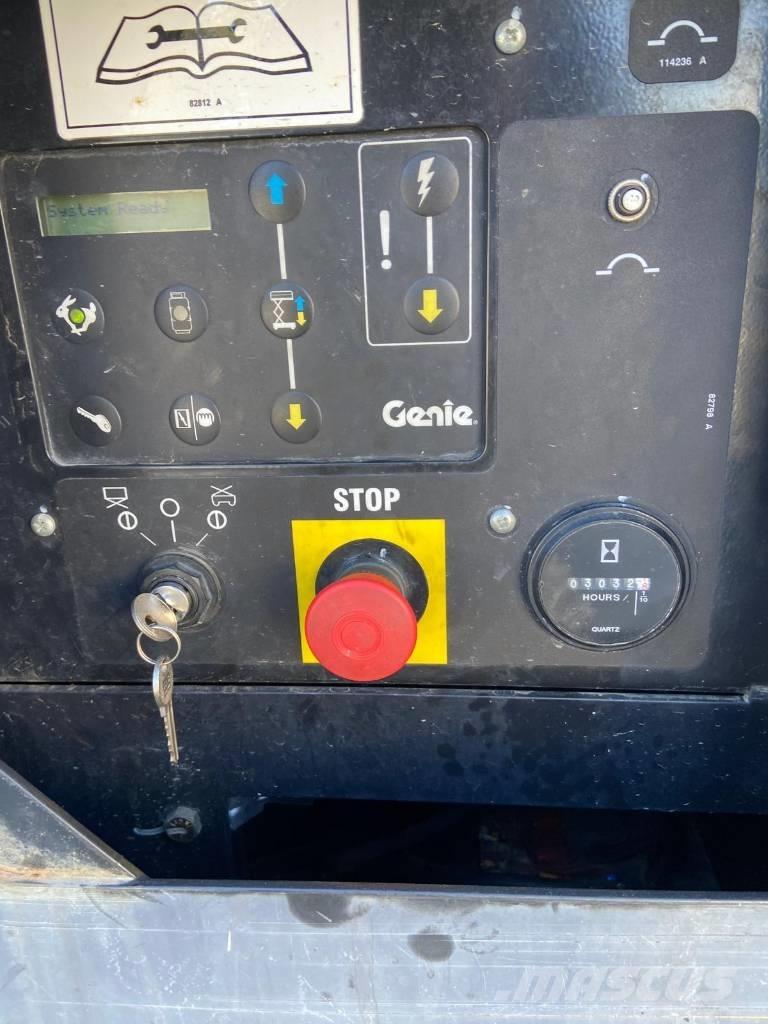 Genie GS 5390 RT رافعات مقصية الشكل