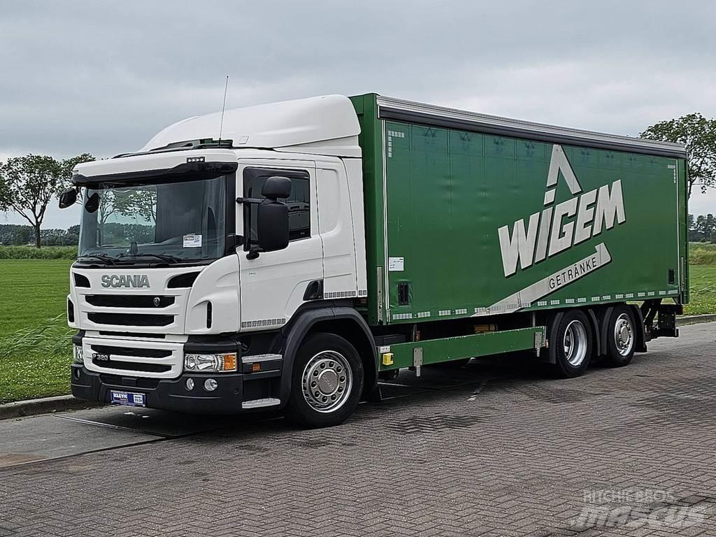 Scania P320 شاحنات بغطاء جانبي