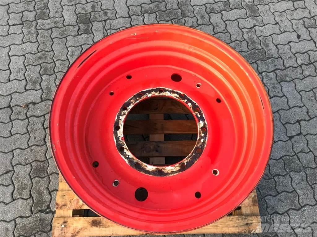 Titan 23 x 34 ماكينات زراعية أخرى