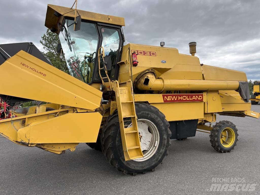 New Holland 8030 12´ حصادات