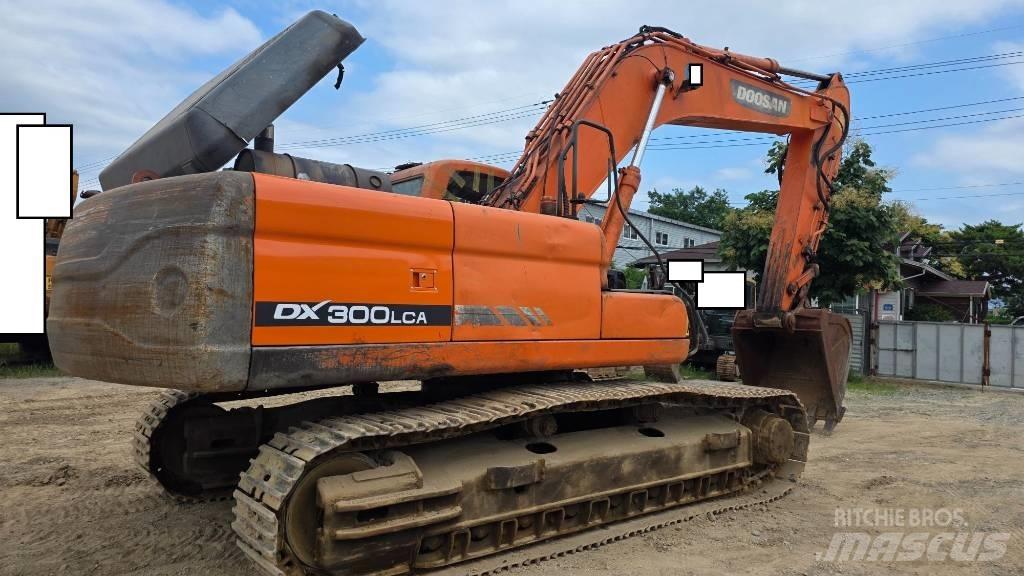 Doosan DX 300 LCA حفارات زحافة