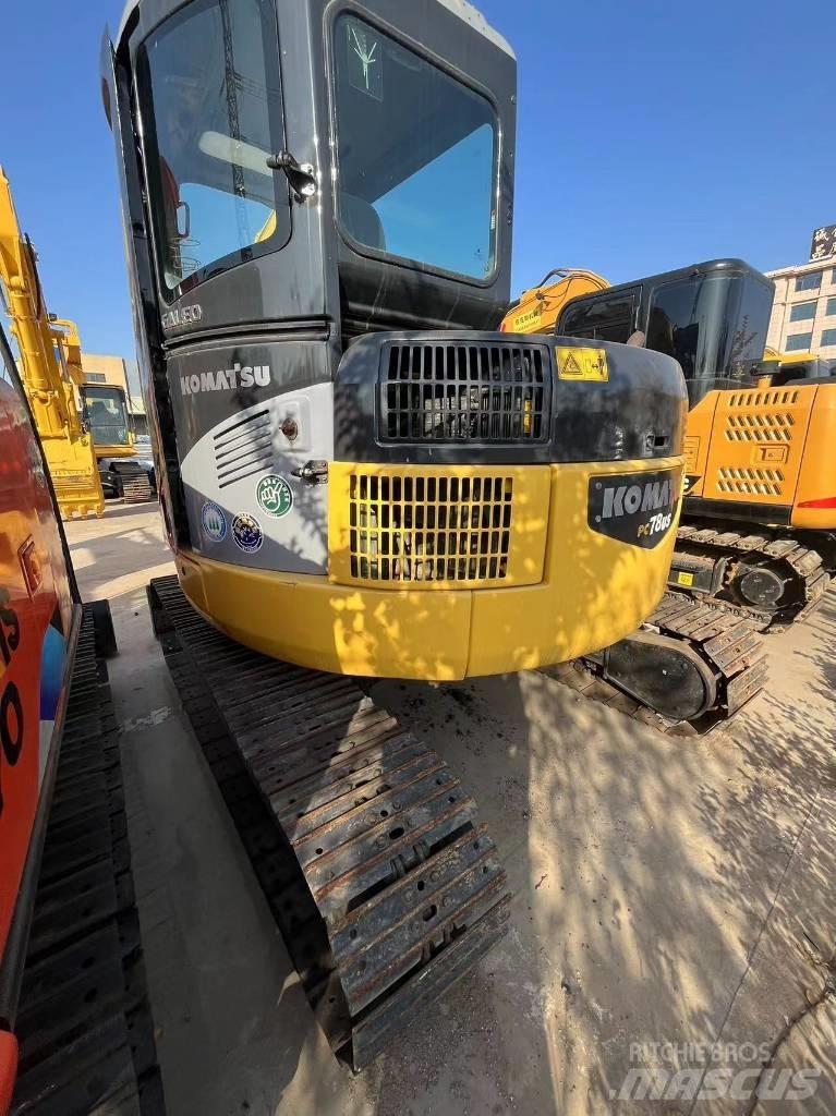 Komatsu PC 78 US حفارات وسط 7 طن - 12 طن