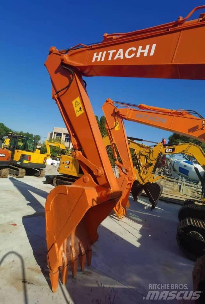 Hitachi EX 120 حفارات زحافة