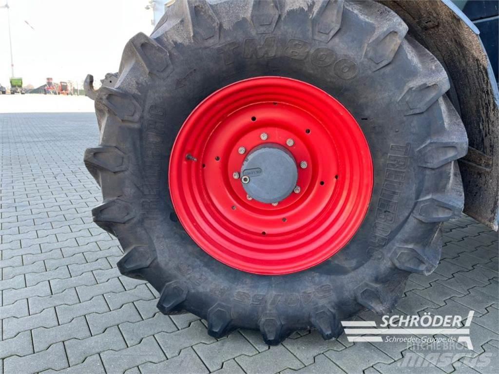 Fendt 415 VARIO الجرارات