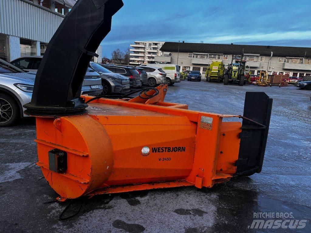  Westbjörn V-2450 قاذفات الجليد