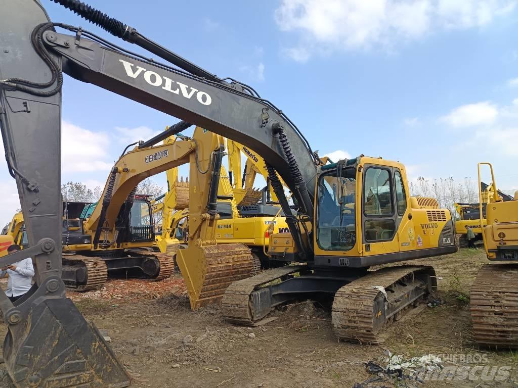 Volvo EC210B حفارات زحافة
