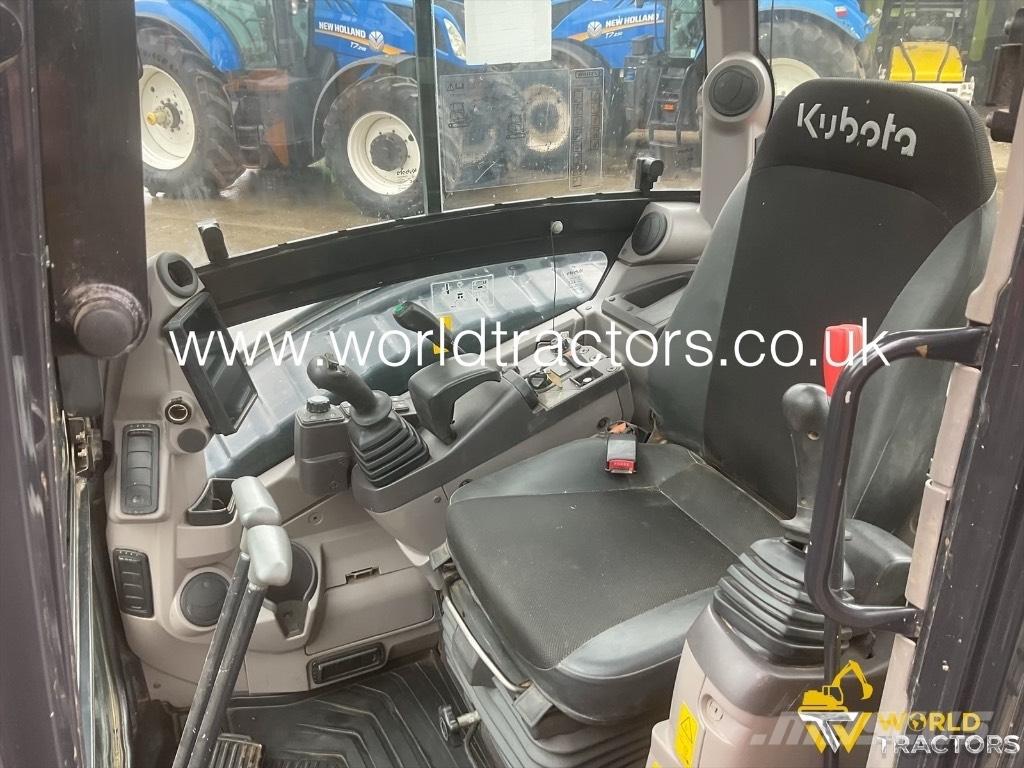 Kubota U 50-5 حفارات وسط 7 طن - 12 طن