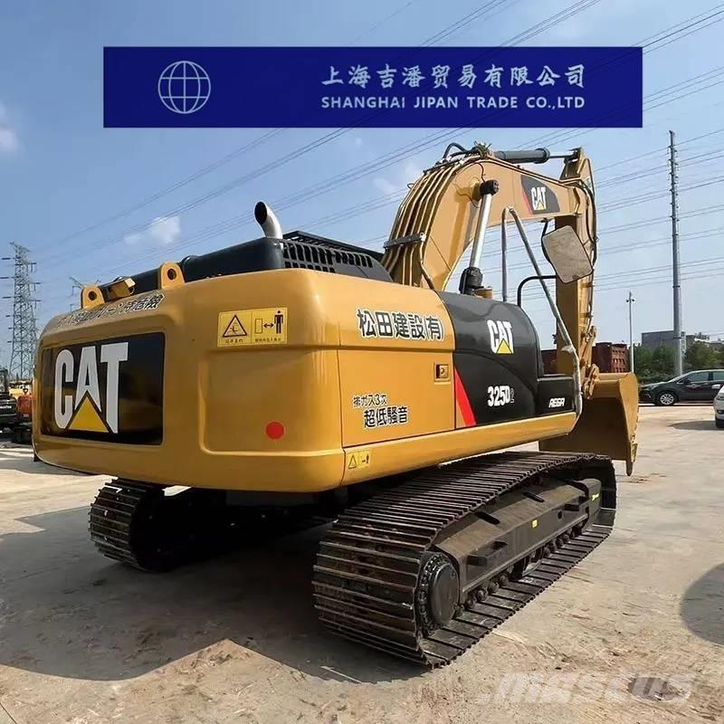 CAT 325 D حفارات زحافة