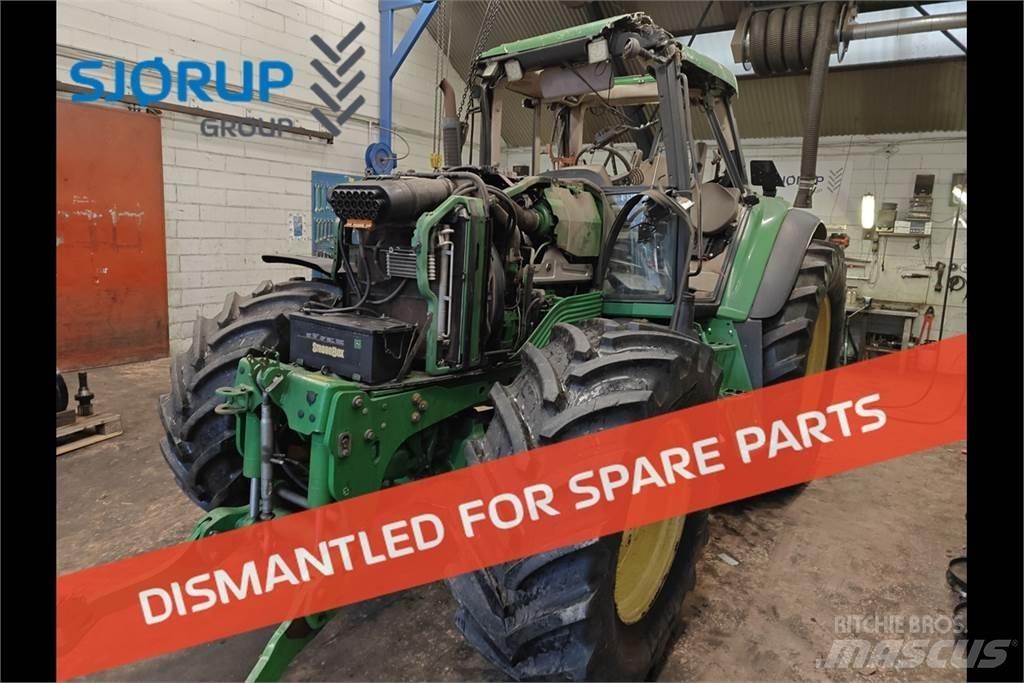 John Deere 6830 الجرارات