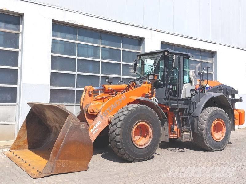 Hitachi ZW 250-6 لوادر بعجل