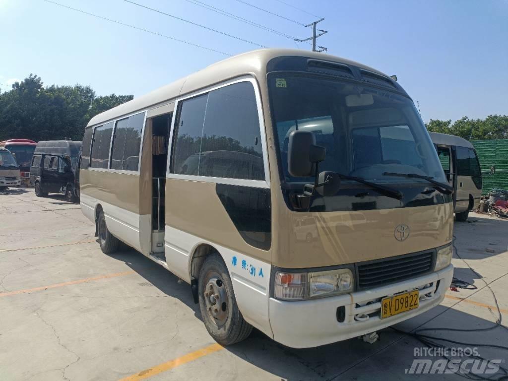 Toyota Coaster Bus حافلة صغيرة